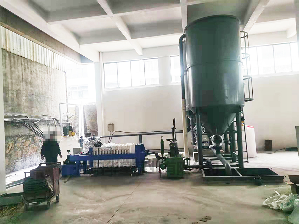 30平方廂式壓濾機(jī)3.jpg