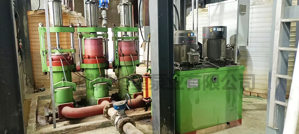 壓濾機(jī)柱塞泵三缸泵現(xiàn)場(chǎng)使用圖片3.jpg 壓濾機(jī)柱塞泵三缸泵現(xiàn)場(chǎng)使用圖片3.jpg